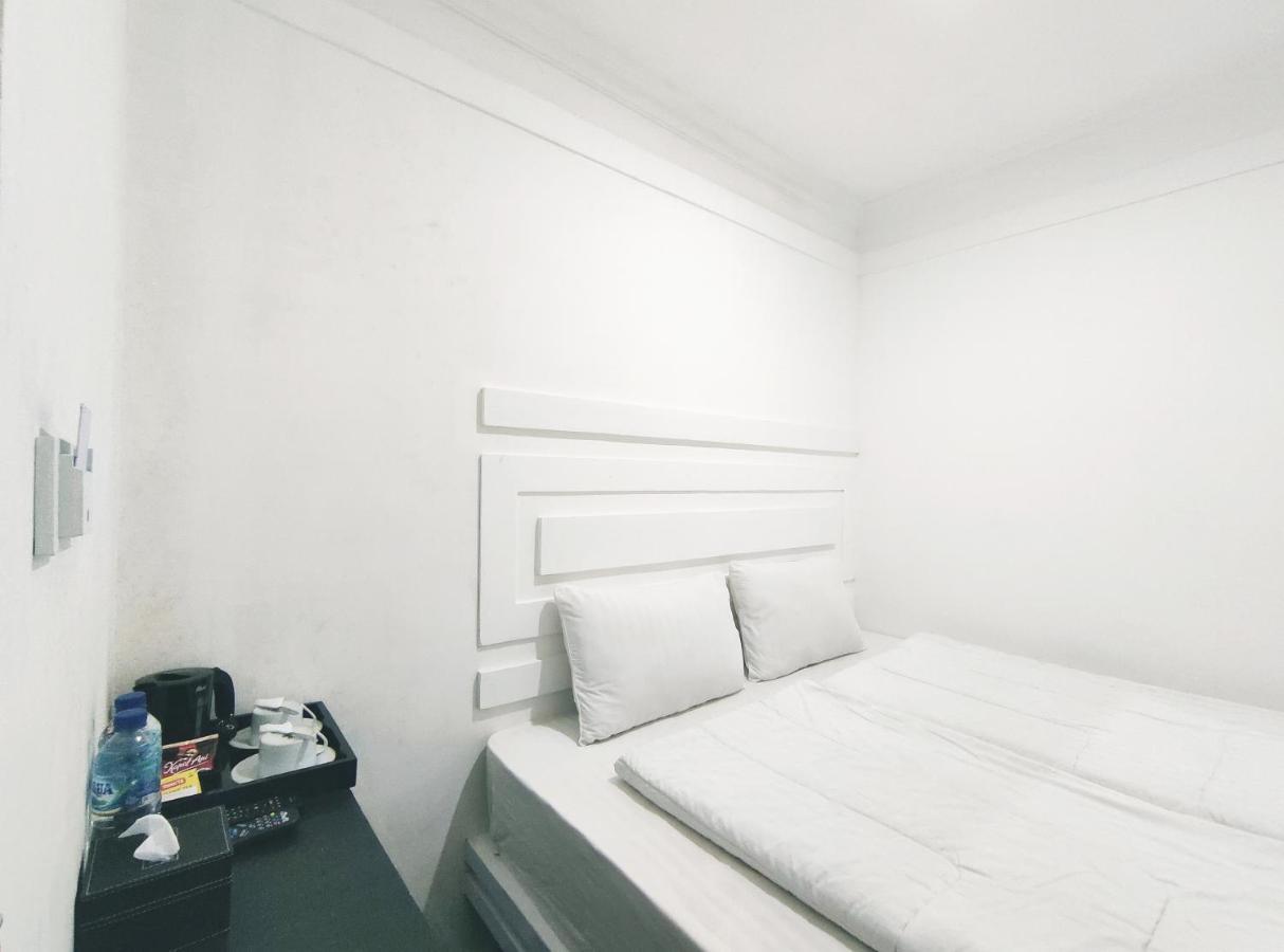 Charaka Residence Banjarnegara Esterno foto